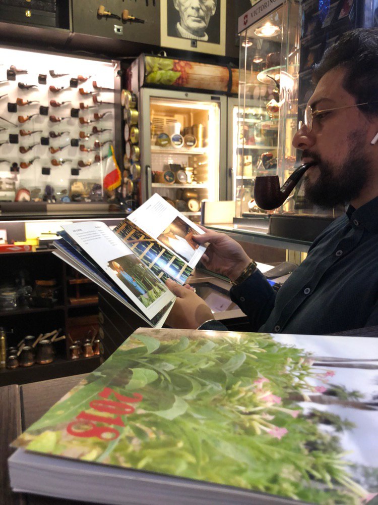 جایگاهی خاص برای پیپ کشیدن