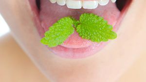 با بوی ناخوشایند دهان پس از اسموک چکار باید کرد؟