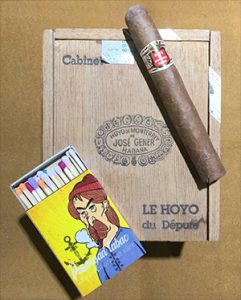 40 - Hoyo De Monterrey Le Hoyo De Depute