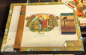 32 - Romeo Y Julieta Cedros de Luxe No.1