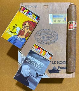   58 - Hoyo De Monterrey Le Hoyo Du Prince :
