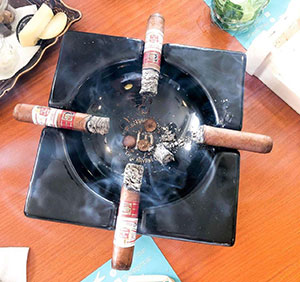 ده راهکار لذت از سیگاربرگ 9 cigar44