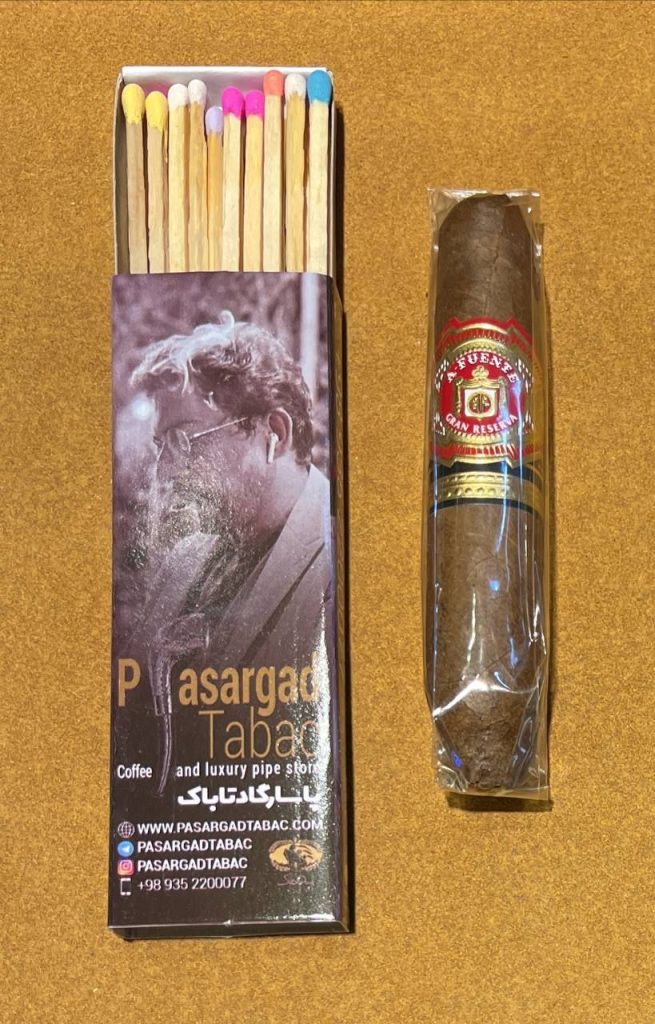 سیگار برگ Arturo Fuente Hemingway Short Story