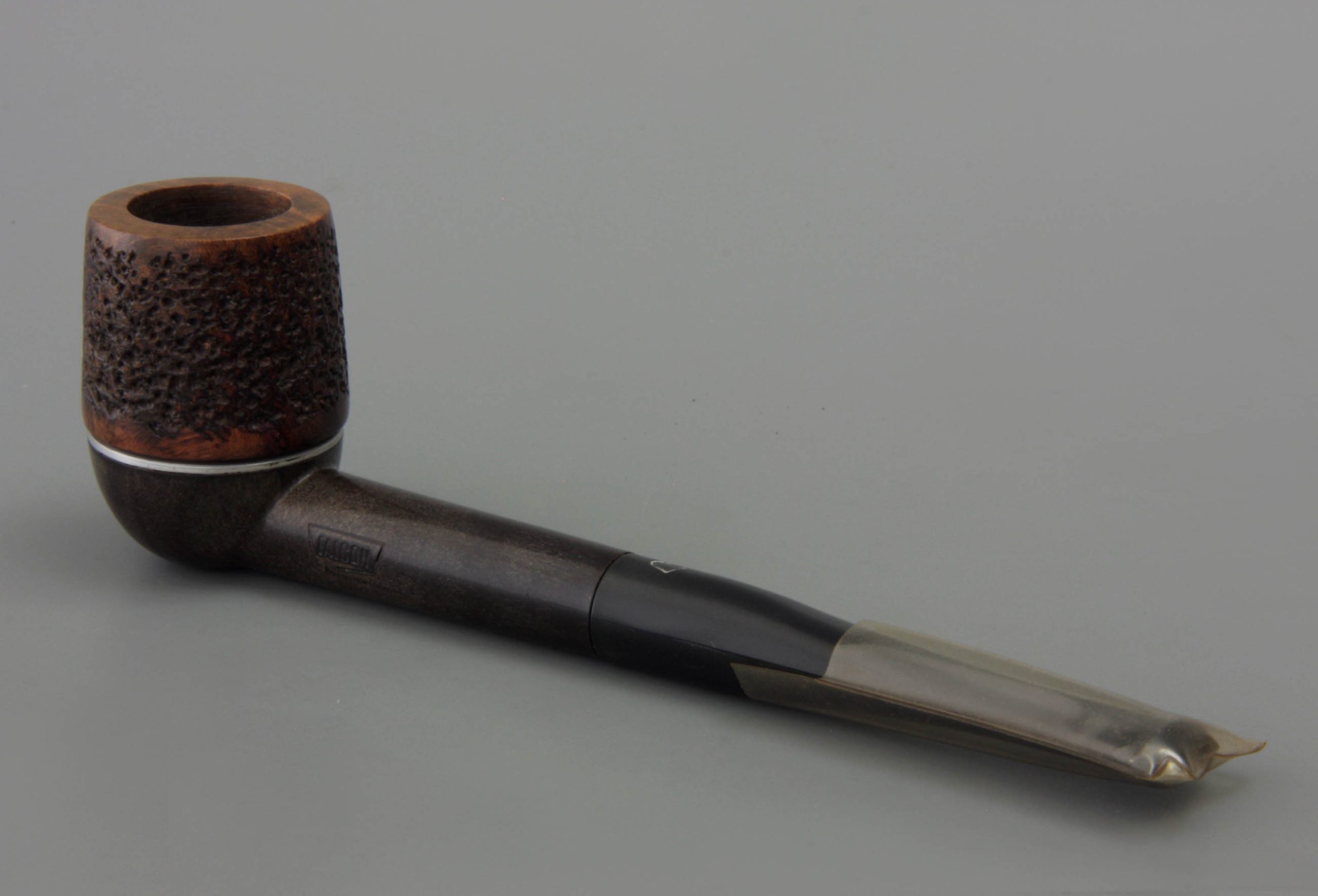 نگاهی تاریخی به سیر تحولی پیپ‌های سیستم فلزی