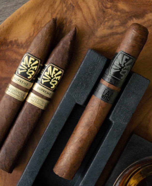 لوازم جانبی لاکچری دنیای سیگاربرگ در سال ۲۰۲۳