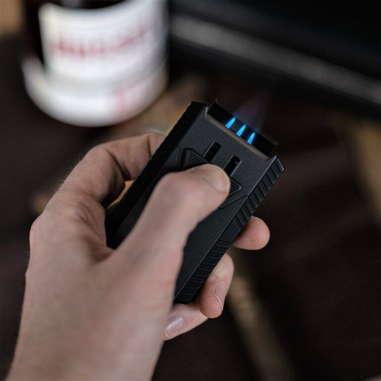 لوازم جانبی لاکچری دنیای سیگاربرگ در سال ۲۰۲۳