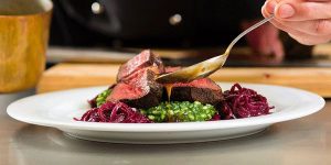 سرآشپزان مشهور دنیای سیگاربرگ، پاسارگاد تاباک، ماسترو رحیمی