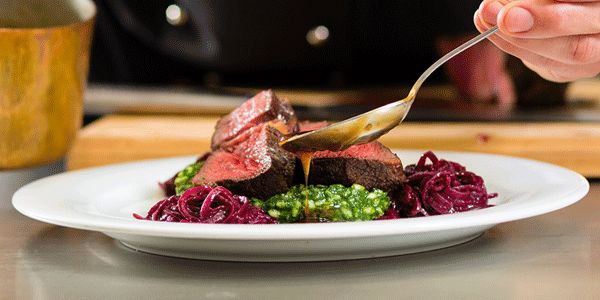 سرآشپزان مشهور دنیای سیگاربرگ، پاسارگاد تاباک، ماسترو رحیمی