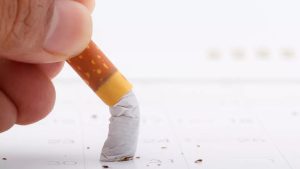 دو نخ سیگار در روز یا سیگار الکترونیکی بی خطر هستند !