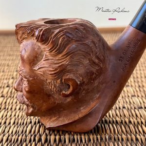 پیپ کشیدن: راز علاقه ژرژ براسنز، نماد ماندگار موسیقی فرانسه 5 پیپ کشیدن: راز علاقه ژرژ براسنز، نماد ماندگار موسیقی فرانسه