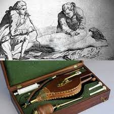 تاریخچه پزشکی درمان با دود تنباکو از روشی غیر معمول : از اوج تا افولی ناگهانی