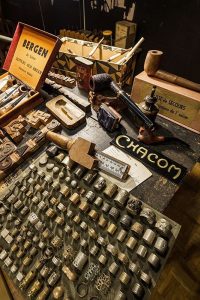 آنتوان گرنارد و چاکوم : میراث دو قرن هنر پیپسازی در قلب سنکلود 5 آنتوان گرنارد و چاکوم : میراث دو قرن هنر پیپسازی در قلب سنکلود