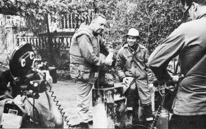  والتر کرونکایت : معتمد ملت ، داستان پیپ و تنباکوی یک افسانه