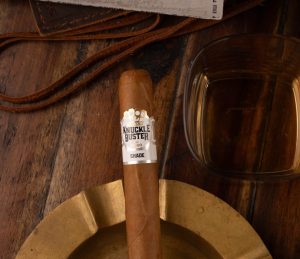 آتش شکرگزاری : هنر انتخاب و استفاده از سیگار برگ در روز سپاسگزاری