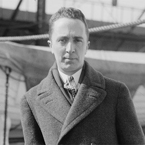 چهره‌ های مشهور و علاقه مندان به دنیای پیپ و تنباکو : بررسی تخصصی انتخاب‌های تاریخی