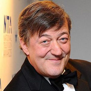 ماجراجویی‌ های استیون فرای در دنیای پیپ : از آشوب نوجوانی تا وقار بزرگسالی