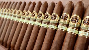 خلق یک شاهکار: سفر به قلب کارخانه پادرون و مزرعه کوهستانی لا فلوریندا