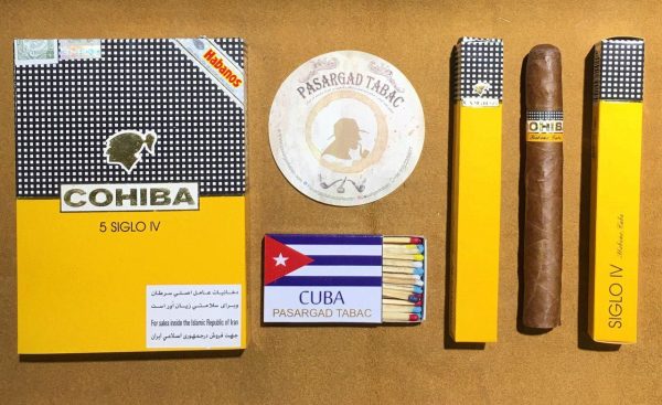 سیگار برگ کوبایی Cohiba Siglo IV